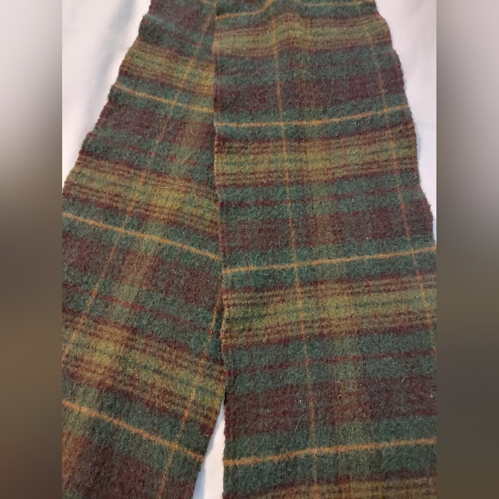 Blarney Woollen Mills Green Plaid 100% Lambswool Scarf - 60" - Picture 3 of 5